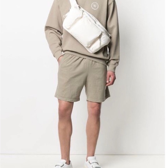 Ivy Park (Adidas) Oversize Waist Bag - Unisex - Picture 1 of 5